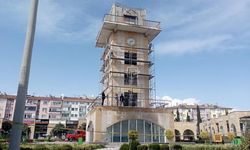 Çankırı’da saat kulesinin yıkımına başlandı