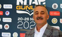 Ilgaz Belediye Başkanı Öztürk’ten öğrencilere anlamlı hediye