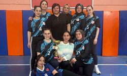 Kurşunlu’da Evinin Sultanları Turnuvasında Şampiyon Gençlik ve Spor Oldu