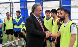 ÇAKÜ'de 19 Mayıs Gençlik Turnuvası, Rektör Karataş’ın Vuruşuyla Başladı