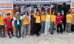 Çankırı’da Öğrenciler Yazar Oya Doğan ile Buluştu