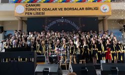 Çankırı TOBB Fen Lisesi’nde Mezuniyet Coşkusu