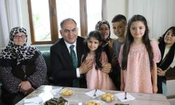Çankırı Valisi Çakırtaş ve Protokolden Şehit Ailesine Ziyaret