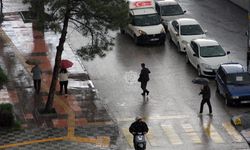Çankırı’da sağanak ve dolu yağışı etkili oldu