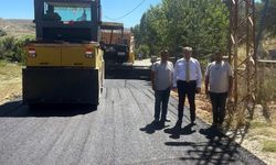 Çankırı’da grup yolunda asfalt çalışmaları sürüyor
