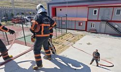 Çankırı İtfaiyesi'nden yangınlara hazırlık için aralıksız eğitim
