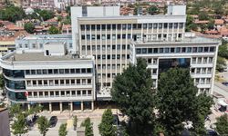 Çankırı Belediyesi hizmet binasının dış cephesi yenileniyor