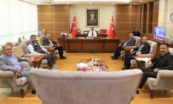 Kurşunlu’nun kültürel değerlerine yönelik çalışmalar Vali Çakırtaş’a sunuldu
