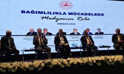 Samsun'da "Bağımlılıkla Mücadelede Medyanın Rolü" paneli düzenlendi