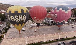 Tuzfest’26’da yüzlerce kişi balon heyecanı yaşadı