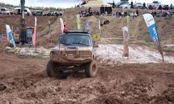 Çorum’da Off-Road Tutkunları Zorlu Parkurda Yarıştı