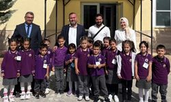Başkan Özcan’dan Yarenler İlkokulu’na ziyaret