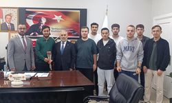 Emir Karatekin Yurdu öğrencilerinden İl Müftüsü Şahin’e ziyaret