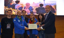 ÇAKÜ’lü Öğrenciler SosyalFest’te Gençlerin Demokratik Katılımına Yönelik Model Önerilerini Sundu