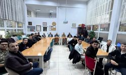 İl Müftüsü Mehmet Şahin üniversiteli gençlerle buluştu