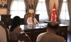 Vali Çakırtaş Halk Günü’nde vatandaşları dinledi