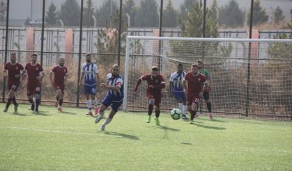 Kurşunlu Belediyespor liderliğe yükseldi!