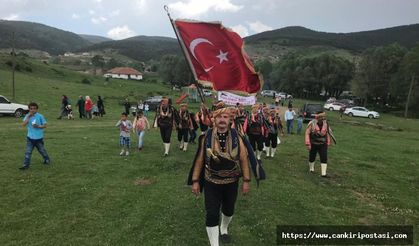 Başyayla ve seymenler Yaylakent'te coşturdu!