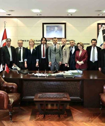 Başkan Çavuşoğlu ve 15 CHP’li başkandan İmamoğlu için ortak açıklama