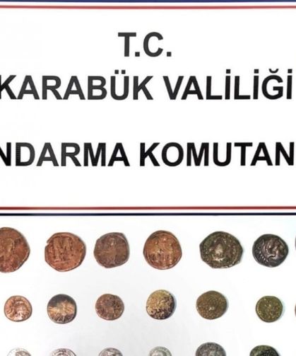 Karabük’te 4 kişi 45 sikke ile yakalandı