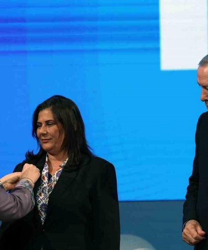 9 belediye başkanı AK Parti’ye katıldı