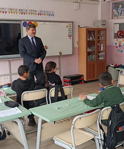 Çankırı İl Millî Eğitim Müdürü Ayhan Işık’tan Yapraklı’da Okul Ziyareti