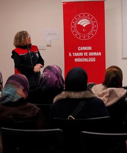 Çankırı’da Okul Kantini ve Yemekhane Personeline Hijyen Eğitimi Verildi