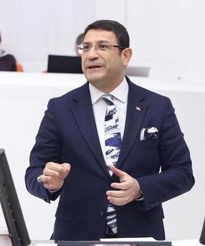 İdris Şahin: “Milletin aklıyla dalga geçmeyi ve kul hakkına girmeyi bırakın!”