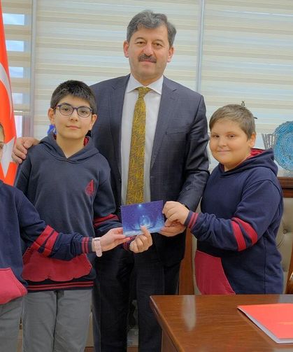 Çankırı’da Öğrenciler Bayram Tebriği Geleneğini Yaşatıyor