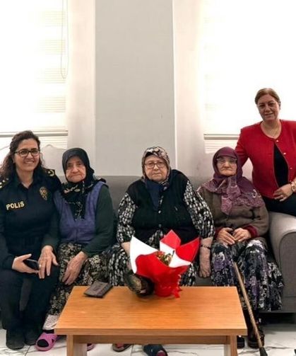 Yaşlılara Saygı Haftası’nda Eldivan Huzurevi Sakinleri Unutulmadı