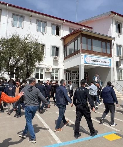 Kahramanmaraş'ta okulda silahlı saldırı: 4 ölü, 20 yaralı