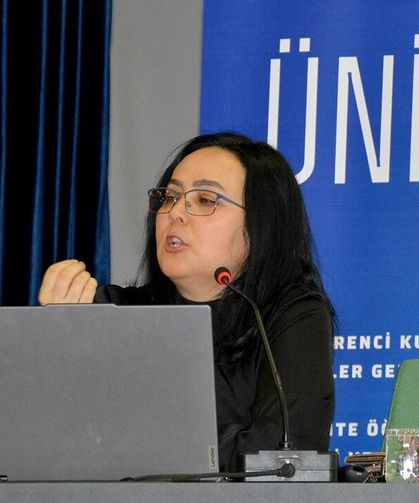 ÇAKÜ’de Hukuk Mesleklerinde Dijital Dönüşüm Zirvesi Gerçekleştirildi