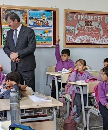 Çankırı Milli Eğitim Müdür Ayhan Işık’tan Tüney'de Öğrencilerle Buluştu