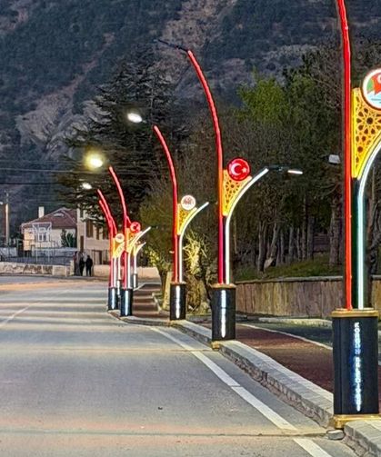 Korgun’da Yürüyüş ve Bisiklet Yolunda Aydınlatma Çalışması Sürüyor