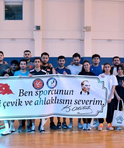 ÇAKÜ Voleybol Turnuvasında Şampiyon Spor ve E-Spor Topluluğu Oldu
