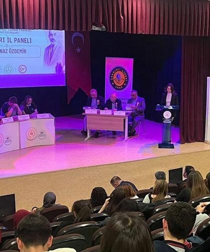 Çankırı’da “Safahat Okumaları” Paneline Yoğun İlgi
