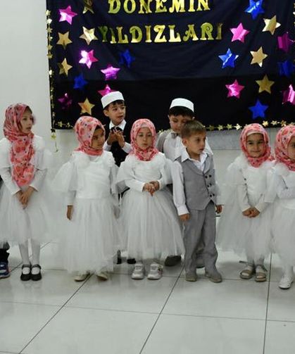 Eldivan’da 4-6 Yaş Kur’an Kursu Öğrencilerinden Yıl Sonu Coşkulu Kapanış