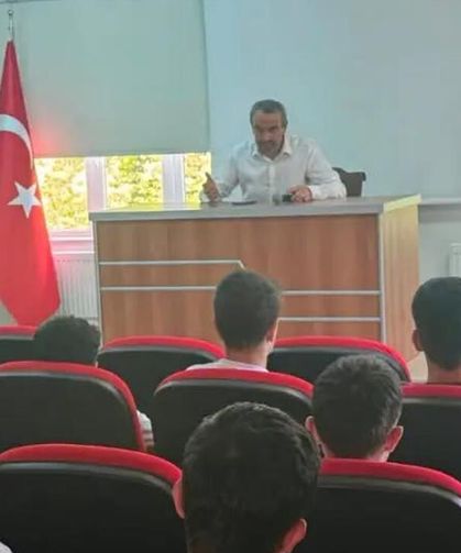 Çankırı’da “Bir Konu – Bir Konuk” seminerleri sürüyor