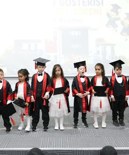 Çerkeş’te Zehra Anne Gündüz Çocuk Bakım Evi’nde mezuniyet coşkusu