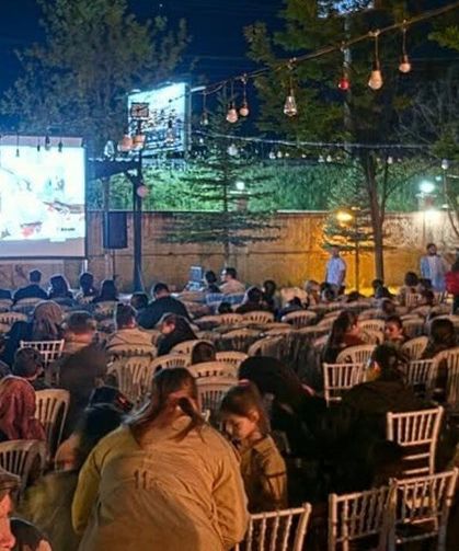 Kurşunlu’da yıldızların altında açık hava sineması keyfi