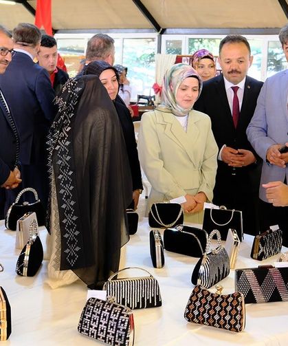 Şabanözü Halk Eğitim Merkezi’nin yıl sonu sergisi büyük ilgi gördü