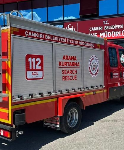 Çankırı Belediyesi itfaiye filosunu yeni arama kurtarma aracıyla güçlendirdi
