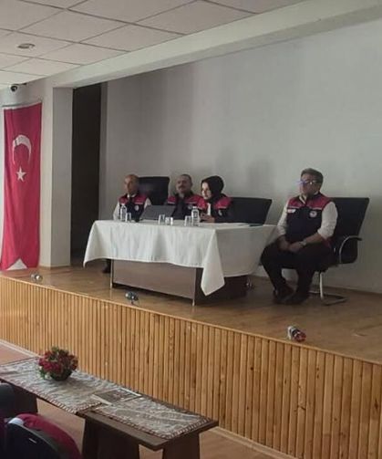 Atkaracalar'da üreticilerle istişare toplantısı gerçekleştirildi