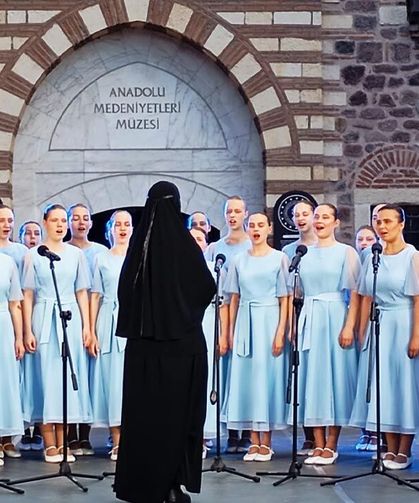 Rus ezgileri Anadolu Medeniyetleri Müzesi'nde yankılandı