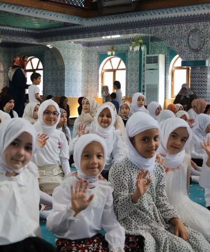 Çankırı İmam-ı Azam Camii’nde yaz Kur’an kursları sona erdi