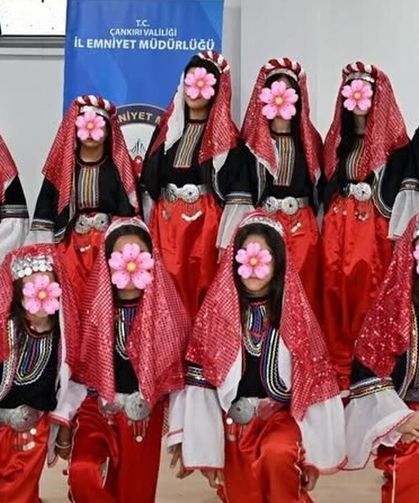 Çankırı’da çocukların halk oyunları heyecanına Emniyet desteği