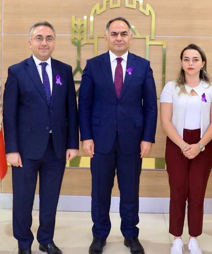 Çankırı’da kanserle mücadeleye mor kurdeleli destek