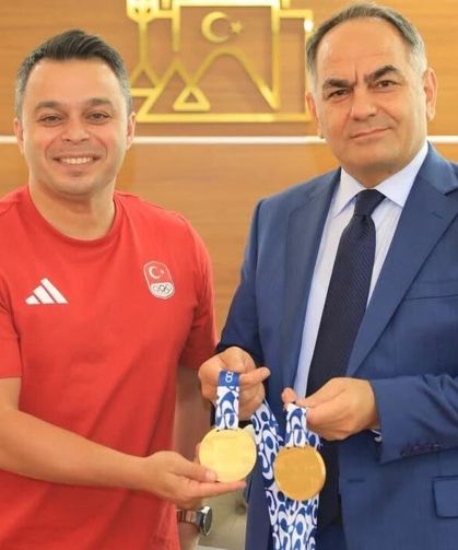 İsmail Keleş’ten Çankırı’ya çifte gurur
