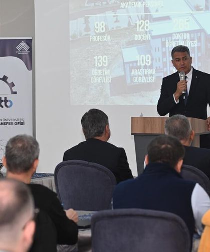 TÜBİTAK projeleri için ÇAKÜ’de üç günlük eğitim başladı