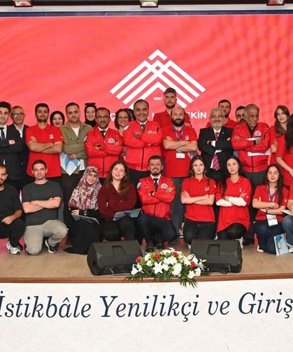 Rektör Karataş’tan TEKNOFEST şampiyonlarına tebrik